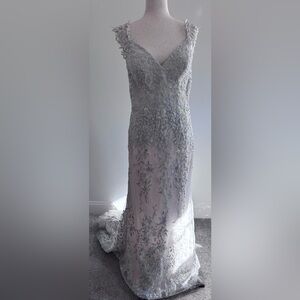 Melissa Sweet Sheath Floral Embroidered Lace Wedding Dress Gown fits like size 8